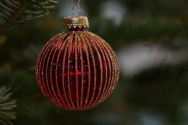 10 astuces pour un sapin de Noël éblouissant