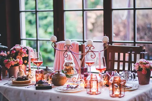 10 astuces pour sublimer votre sapin avec des lumières
