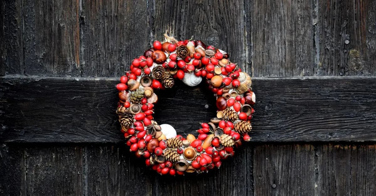 7 idées de couronnes lumineuses DIY pour les fêtes